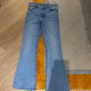 Light blue bootleg Jeans